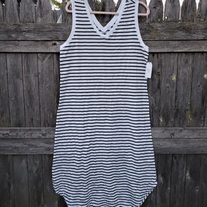 NWT women's black & white striped dress size large